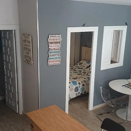 Cigüeña Apartamento Zaragoza